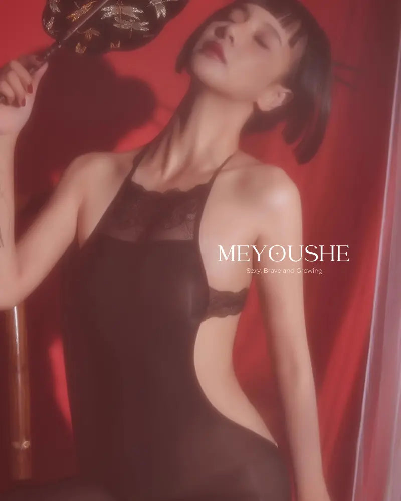 2026 lingerie trend: perfectly styled lace bodysuit