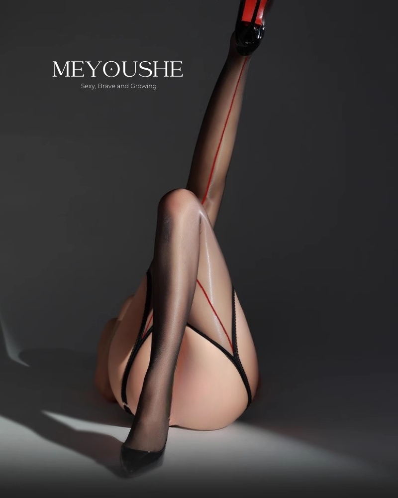 Camassia – Black & Red Striped Minimalist Thigh-High Stockings MEYOUSHE