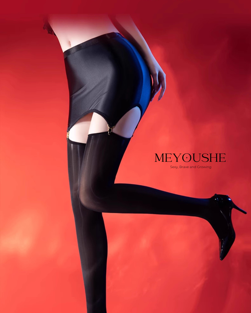 Élégance – Glossy Fabric Suspender One-Piece Skirt with Over-the-Knee Stockings | Silky & Ultra-Thin