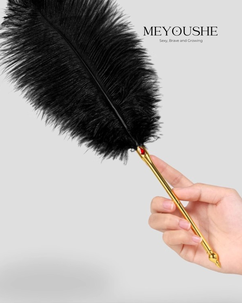 Liora – Feather Teaser for Sensual Play, Roleplay & Intimate Fetish Fun MEYOUSHE