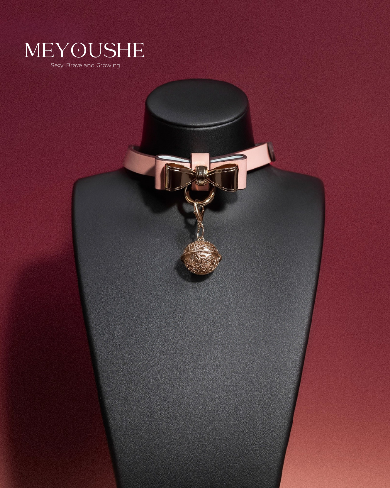 Raven – Leather Leash Collar for Sensual & Roleplay Adventures MEYOUSHE