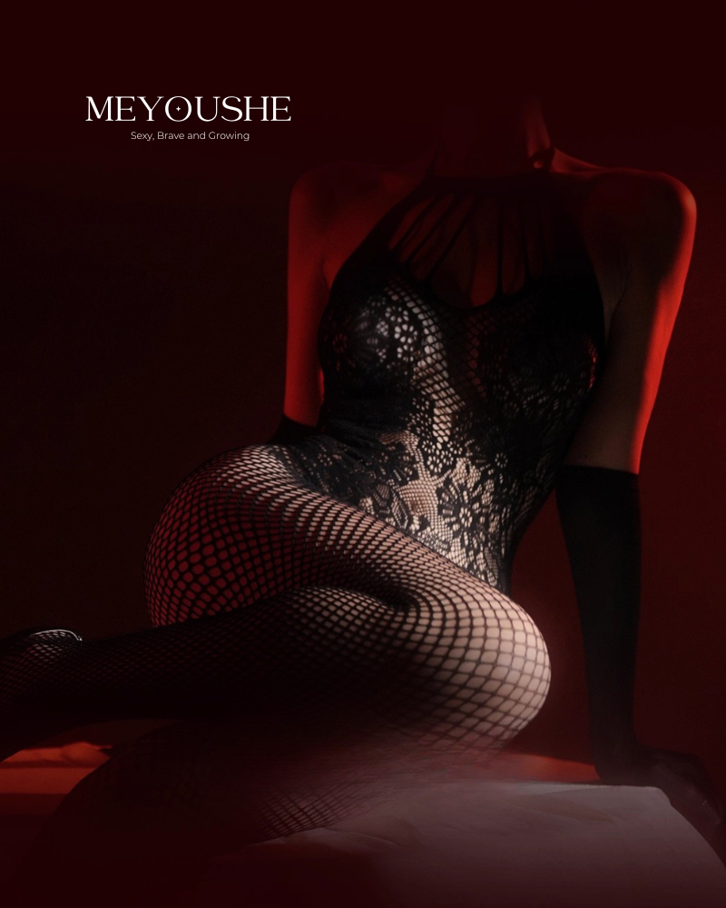 Rin – Fishnet Open-Crotch Full-Body Bodystocking | Sexy, Strappy & Body-Hugging